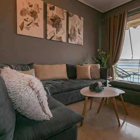 Seafront Kalamata Haven - Blue Luxury Suite 외부 사진