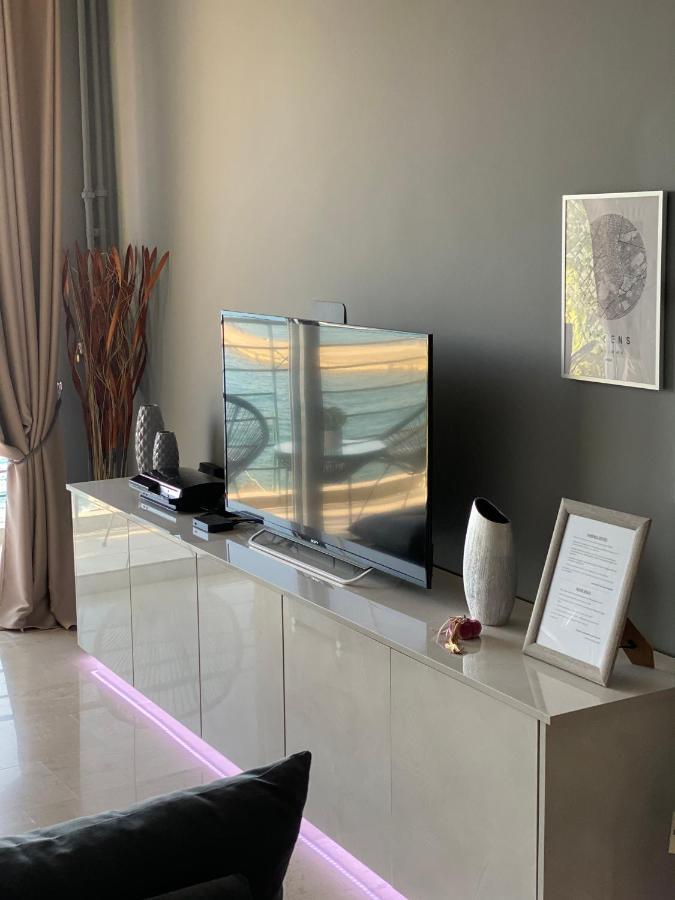 Seafront Kalamata Haven - Blue Luxury Suite 외부 사진