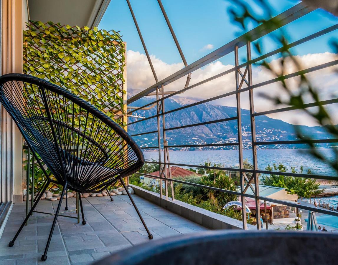 Seafront Kalamata Haven - Blue Luxury Suite 외부 사진